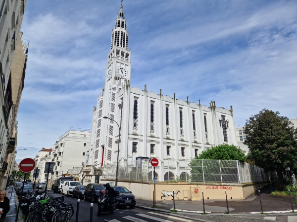 Eglise Saint-Jean Bosco (Paris)